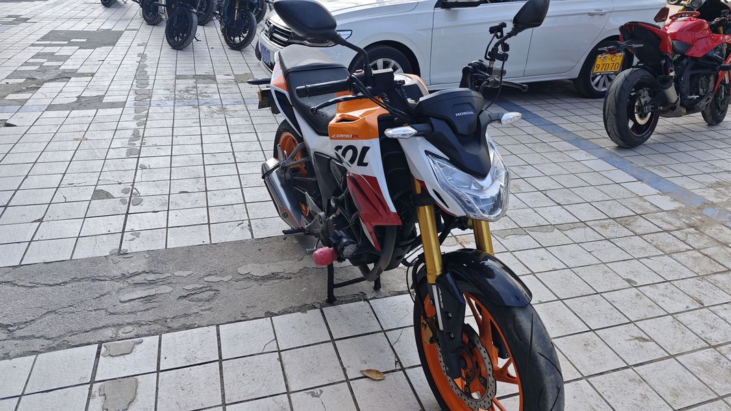 二手五羊本田CB190R 暴锋眼