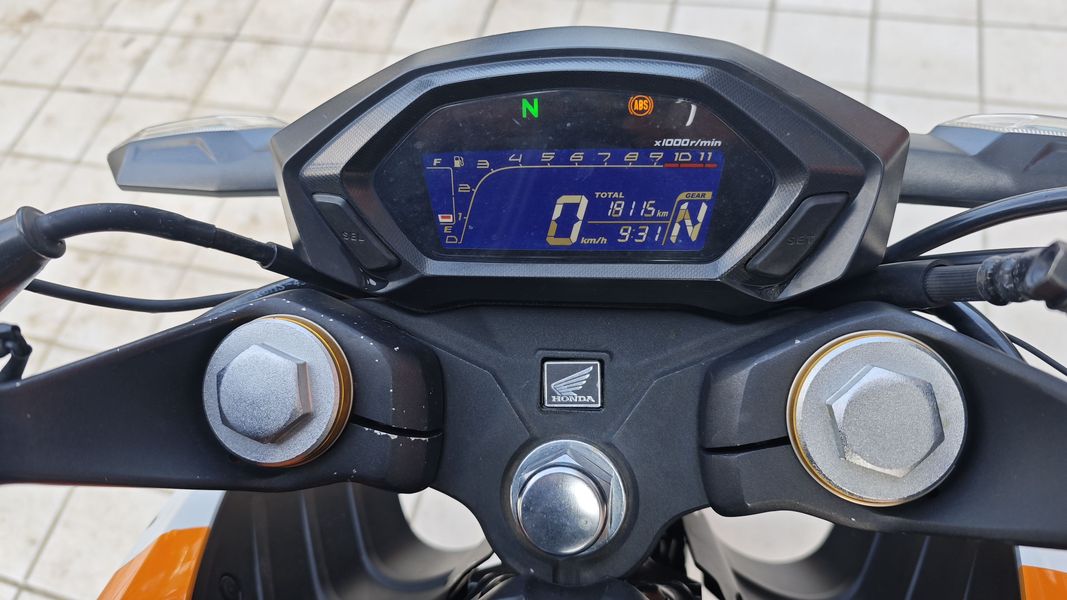 二手五羊本田CB190R 暴锋眼