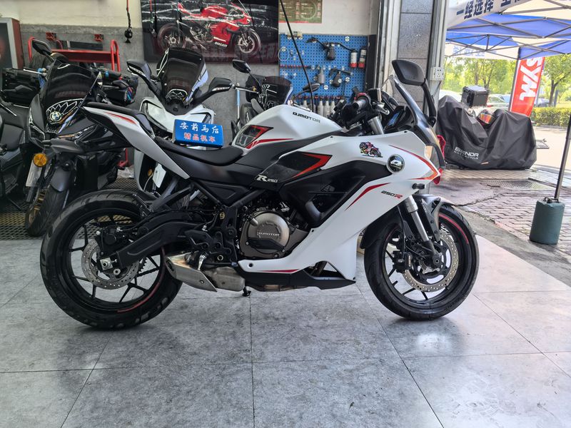 二手QJMOTOR赛250