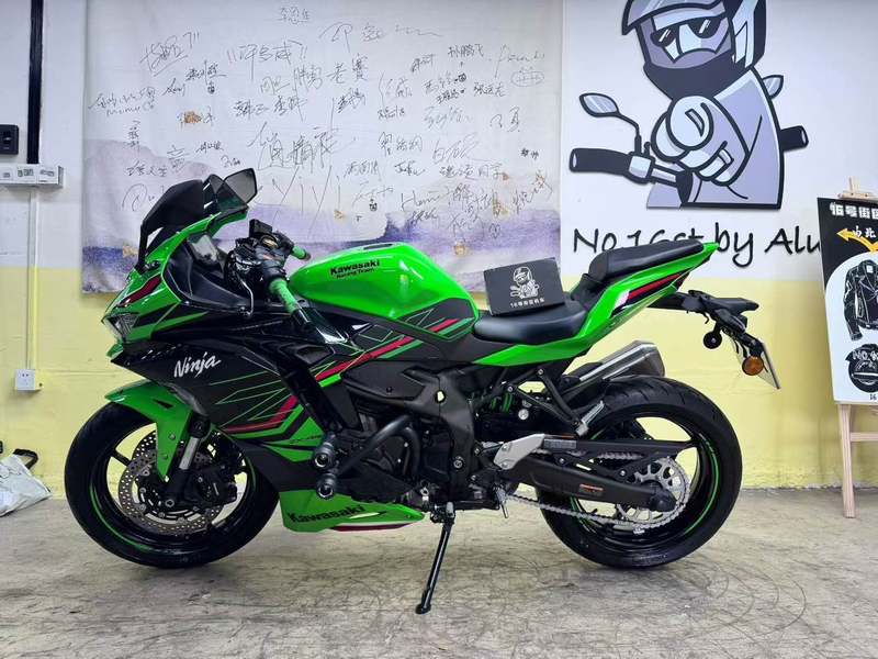 二手川崎ZX-4R