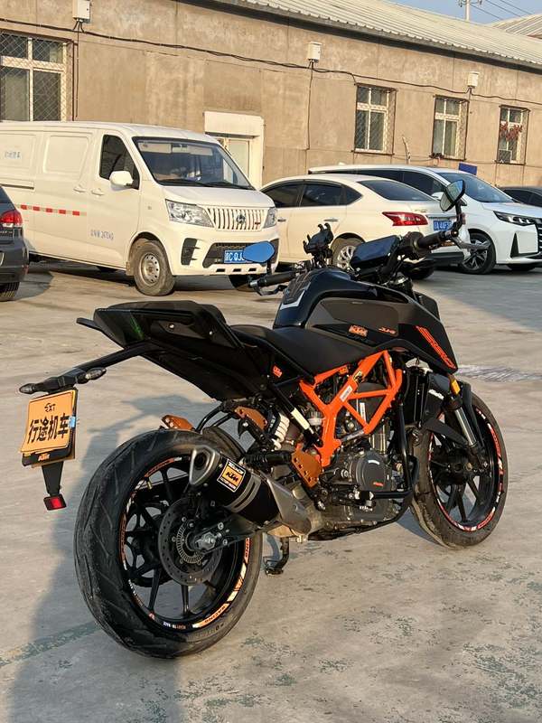 二手KTMR2R390 Duke