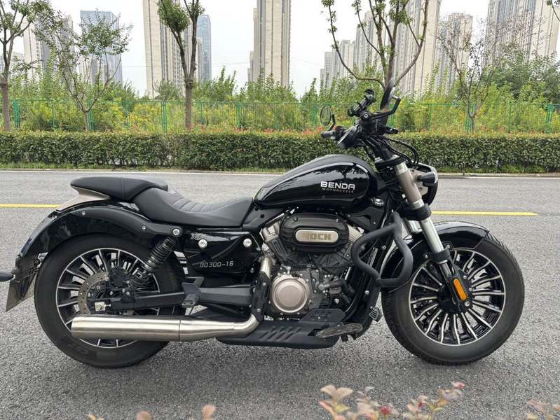 二手奔达Rock300 灰石