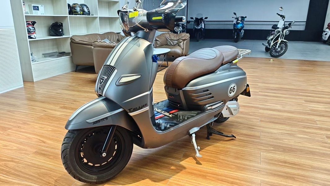 二手天鹰TA 她他