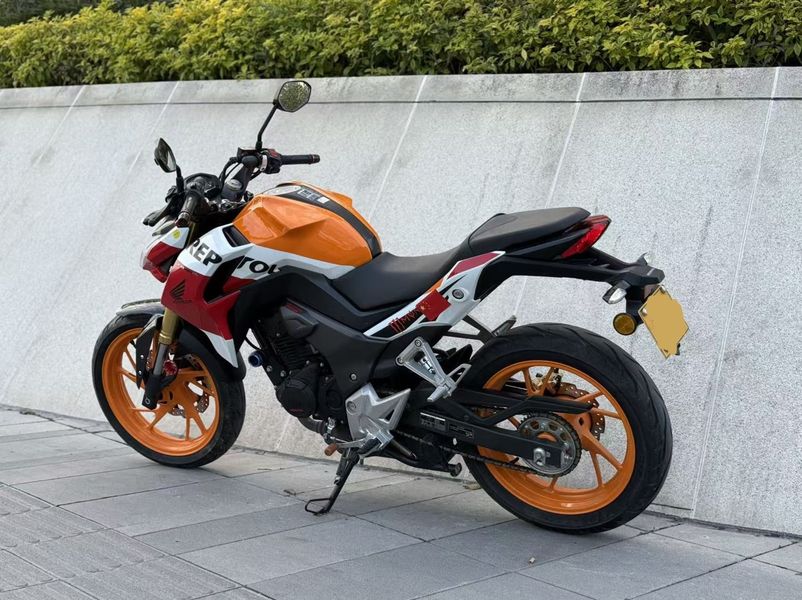 二手五羊本田CB190R 暴锋眼