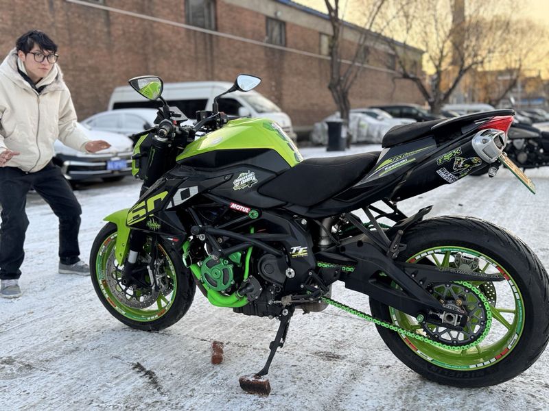 二手贝纳利TNT600i