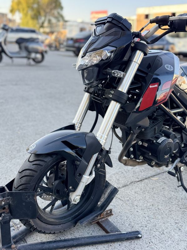 二手贝纳利小暴龙TNT125