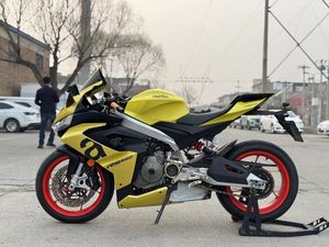 二手阿普利亚Tuono 660