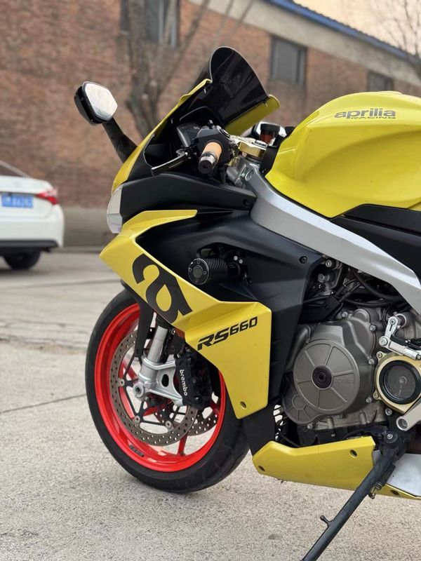 二手阿普利亚Tuono 660