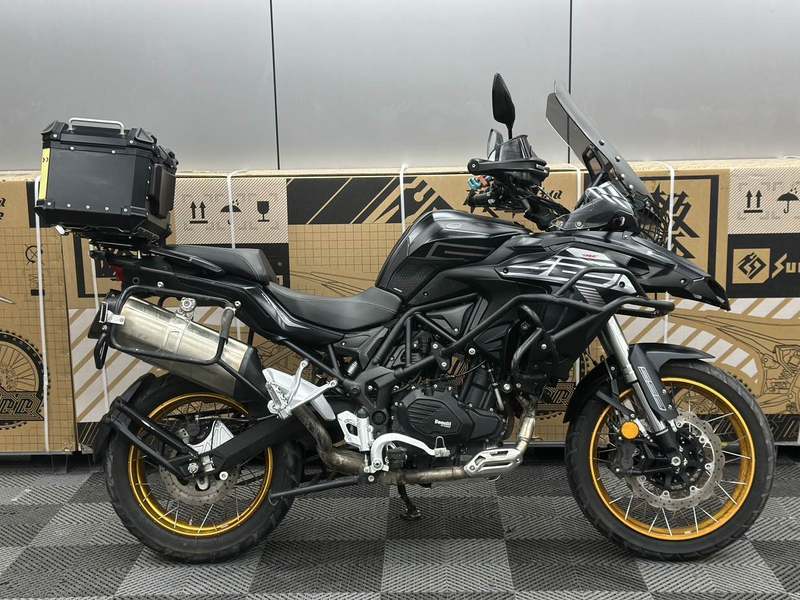 二手贝纳利TRK552