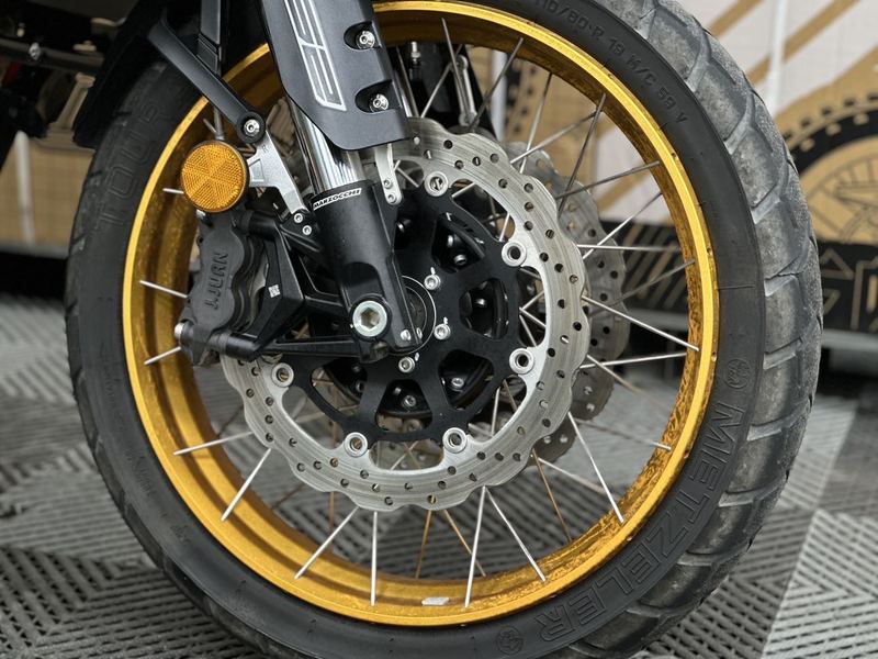 二手贝纳利TRK552