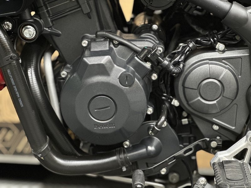 二手贝纳利TRK552