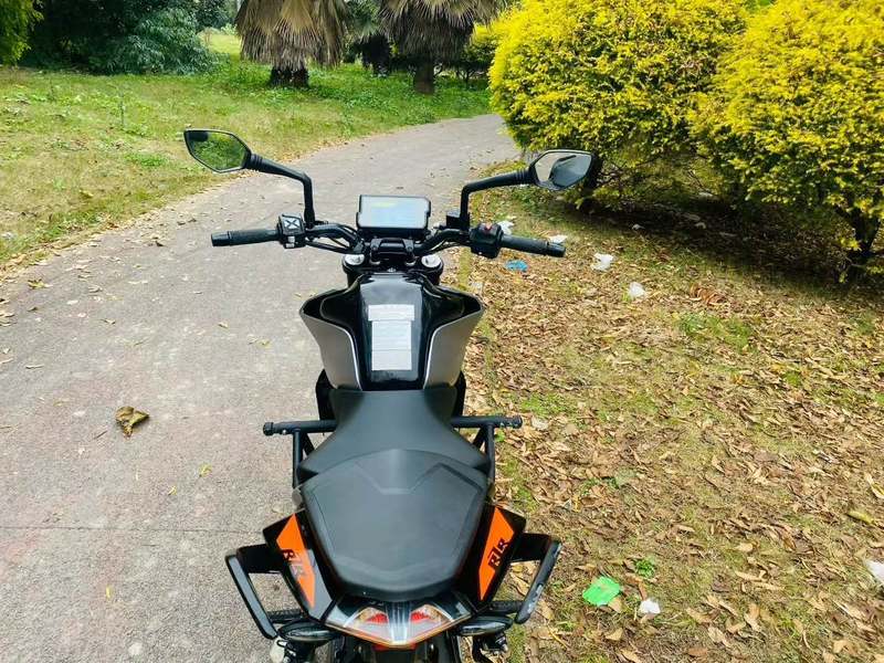 二手KTMR2R390 Duke
