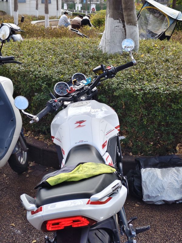 二手张雪机车500F