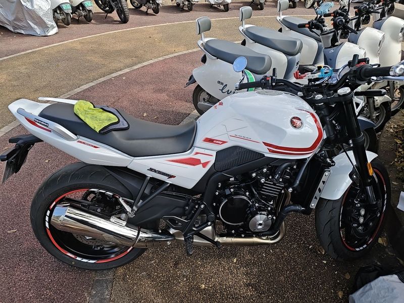 二手张雪机车500F