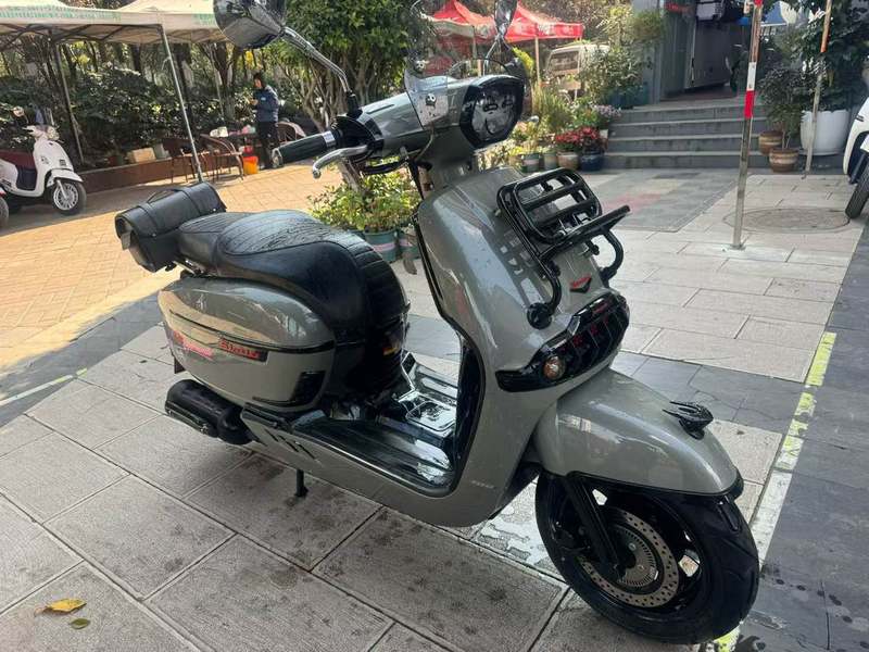 二手维多利亚Sixties 300i