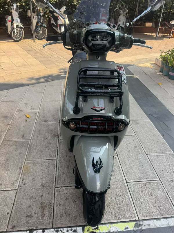 二手维多利亚Sixties 300i