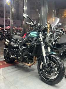 二手贝纳利幼狮 Leoncino 800