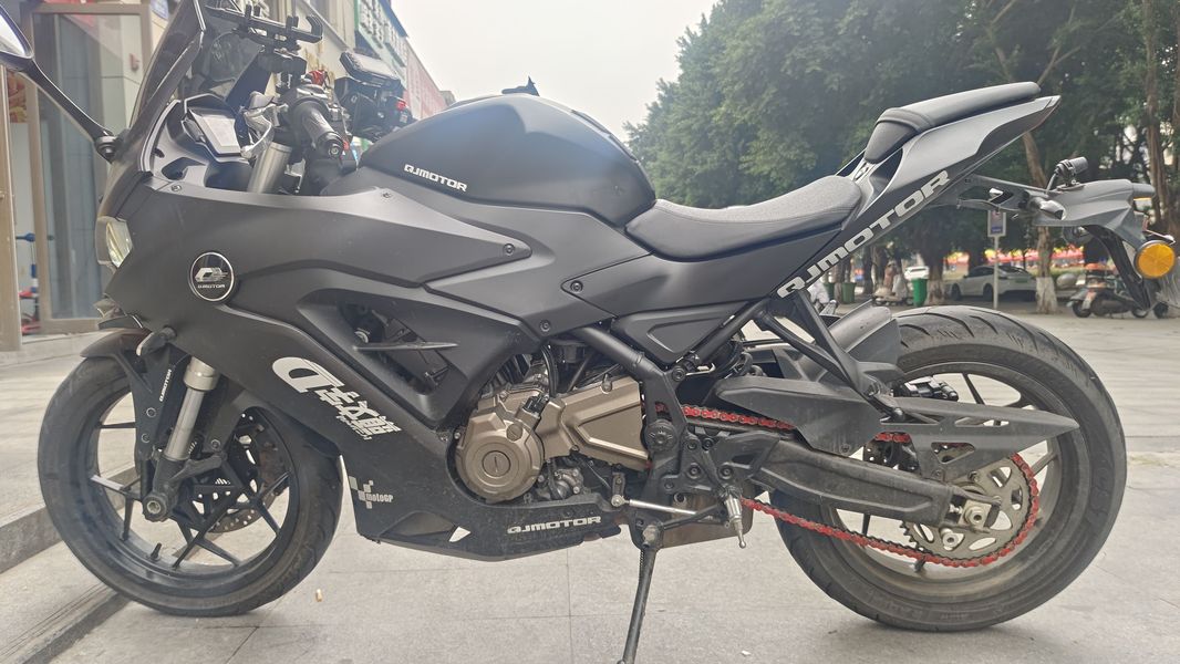 二手QJMOTOR赛250