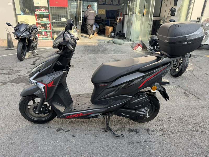 二手新大洲本田裂行 RX125Fi