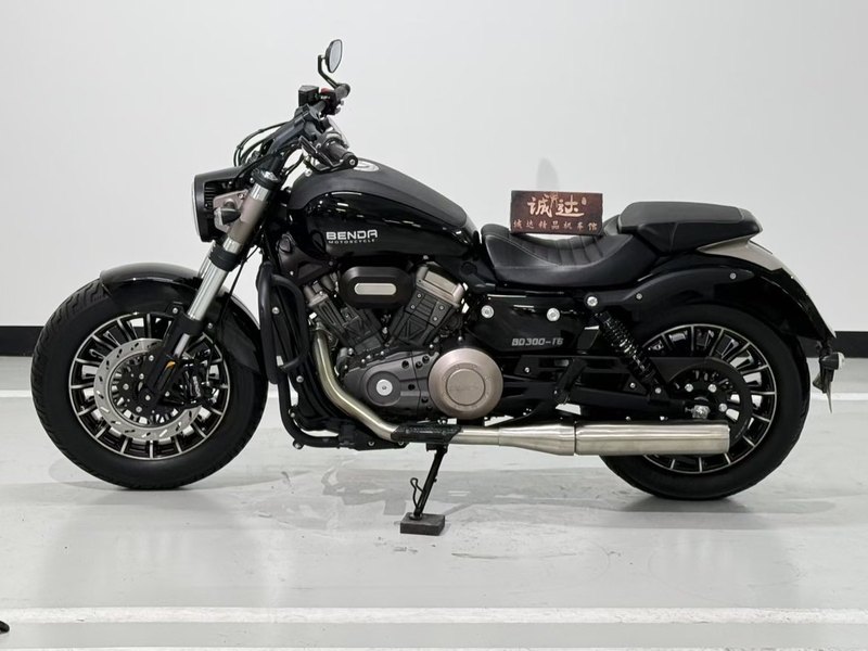 二手奔达Rock300 灰石