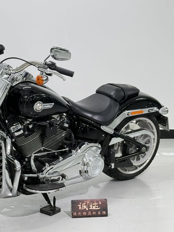 二手哈雷戴维森肥仔 Fat Boy