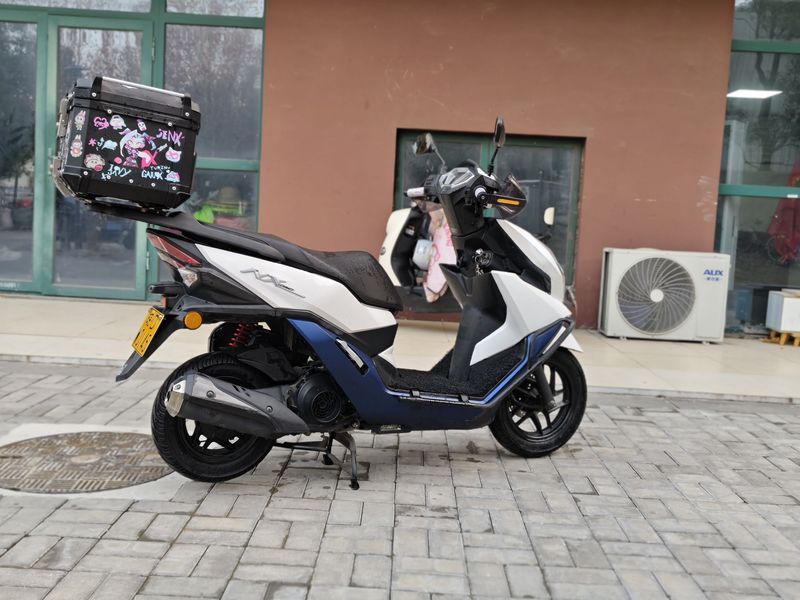 二手五羊本田NX125