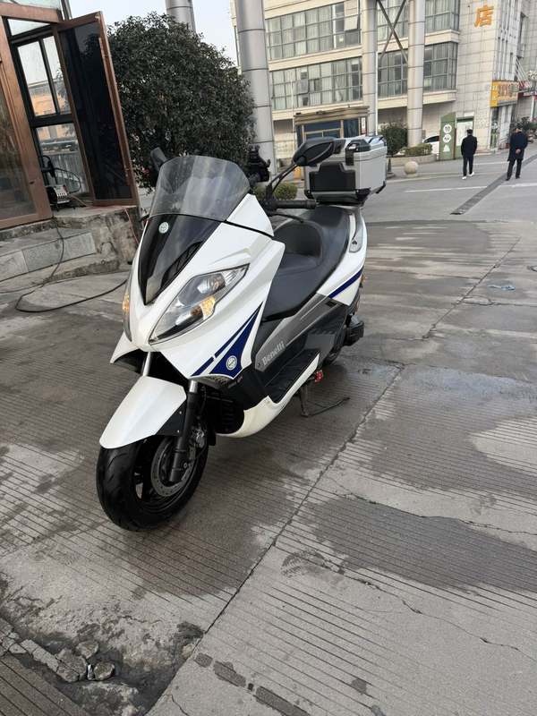 二手贝纳利银刃 BJ250T-8