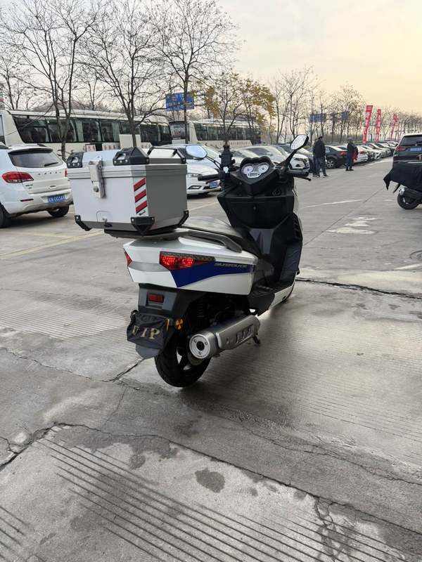 二手贝纳利银刃 BJ250T-8