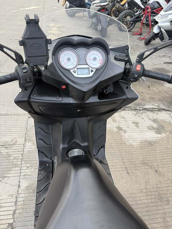 二手贝纳利银刃 BJ250T-8