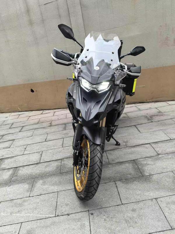 二手贝纳利TRK552