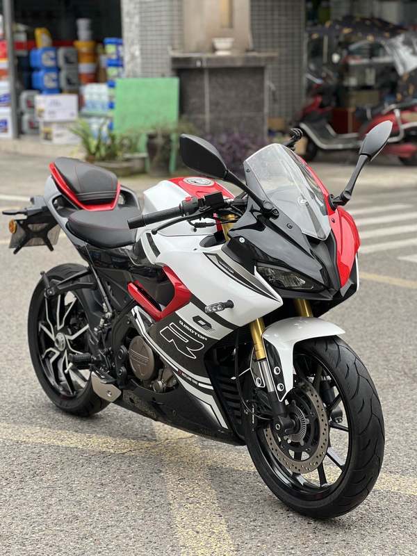 二手QJMOTOR赛250