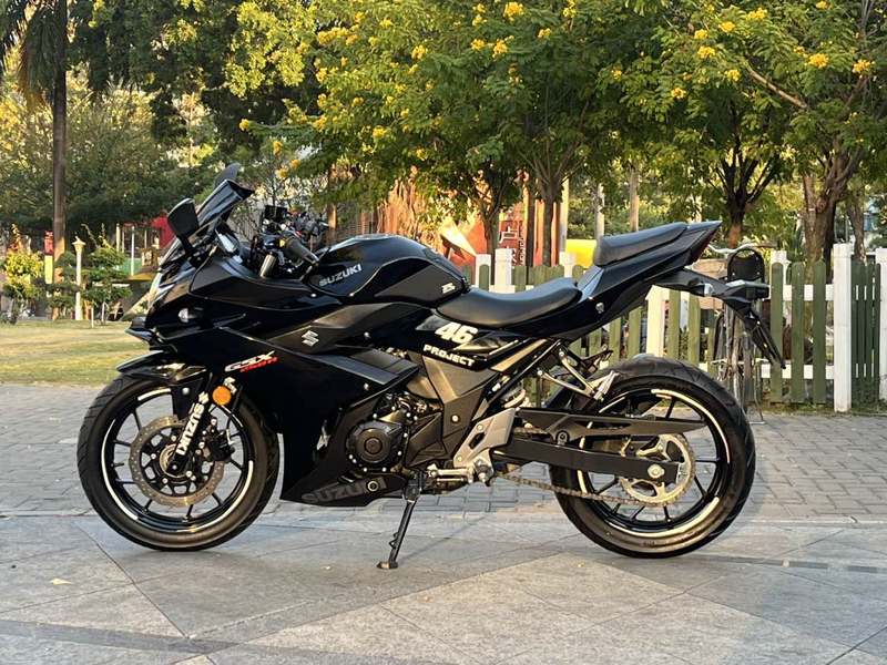 二手豪爵铃木GSX250R