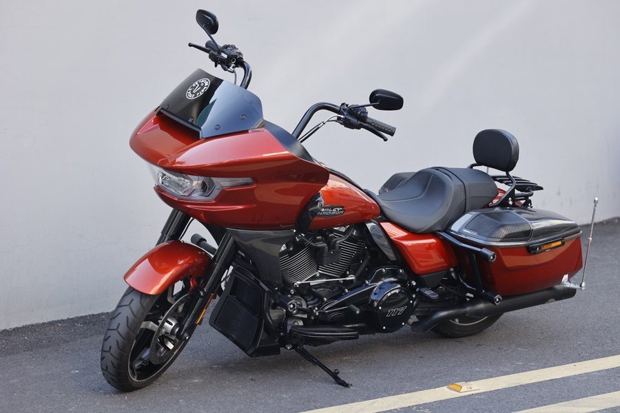 二手哈雷戴维森公路滑翔 Road Glide