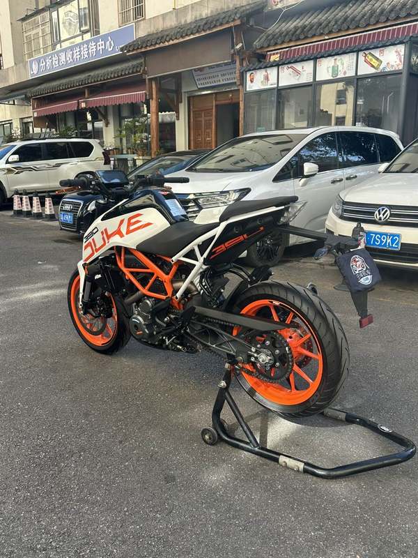 二手KTMR2R390 Duke