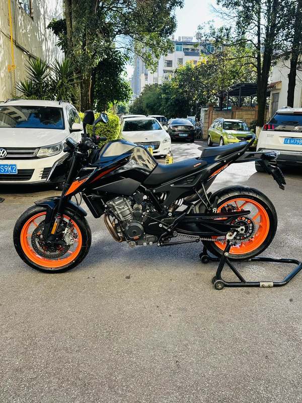 二手KTMR2R790 Duke