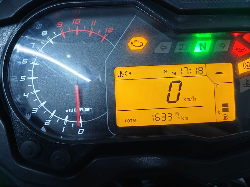 二手贝纳利金鹏 TRK502