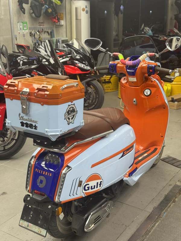 二手维多利亚Sixties 150Si