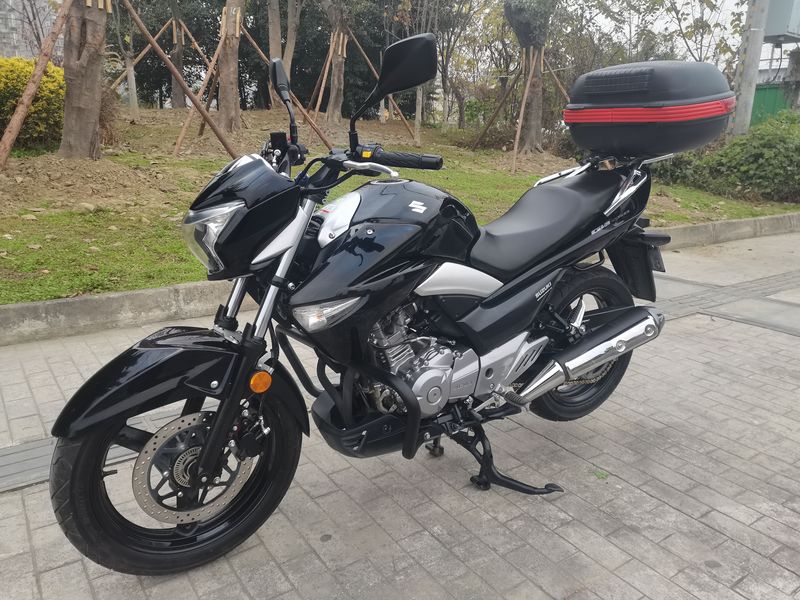 二手豪爵铃木骊驰 GW250
