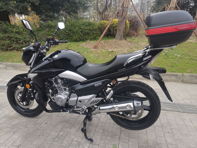 二手豪爵铃木骊驰 GW250