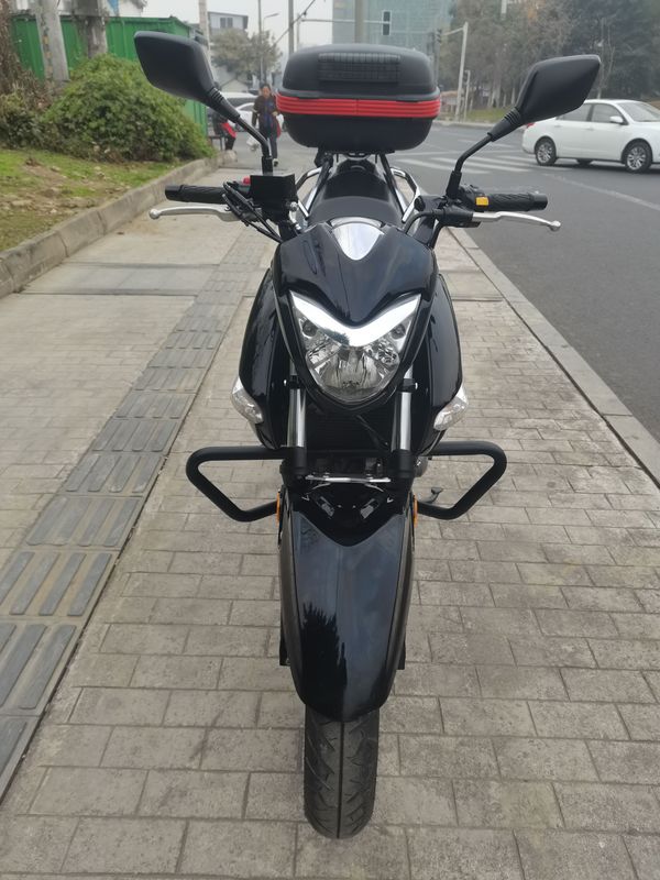 二手豪爵铃木骊驰 GW250