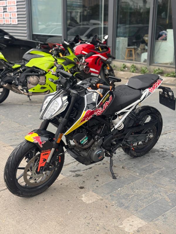 二手KTMR2R390 Duke