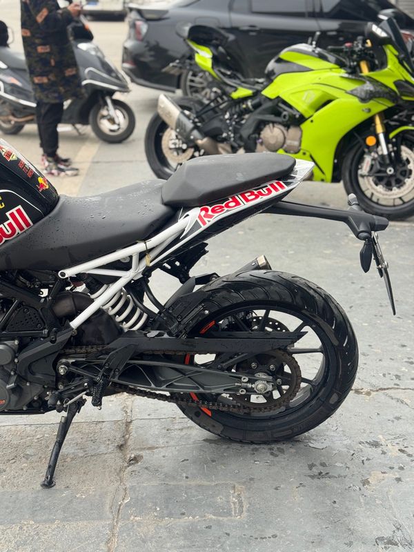 二手KTMR2R390 Duke