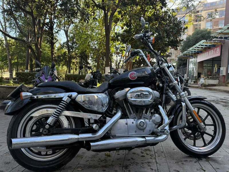 二手哈雷戴维森Iron883 硬汉