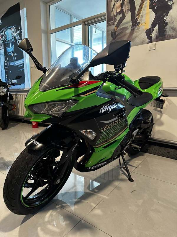 二手川崎Ninja 400