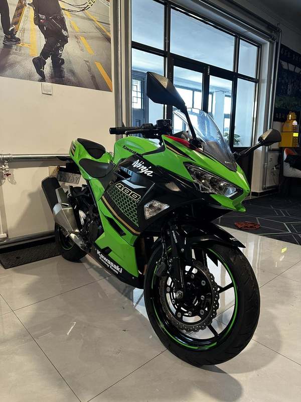 二手川崎Ninja 400
