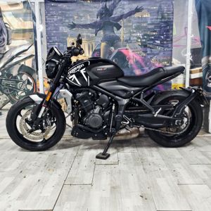 二手凯旋Trident 660