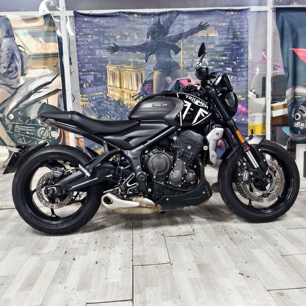 二手凯旋Trident 660