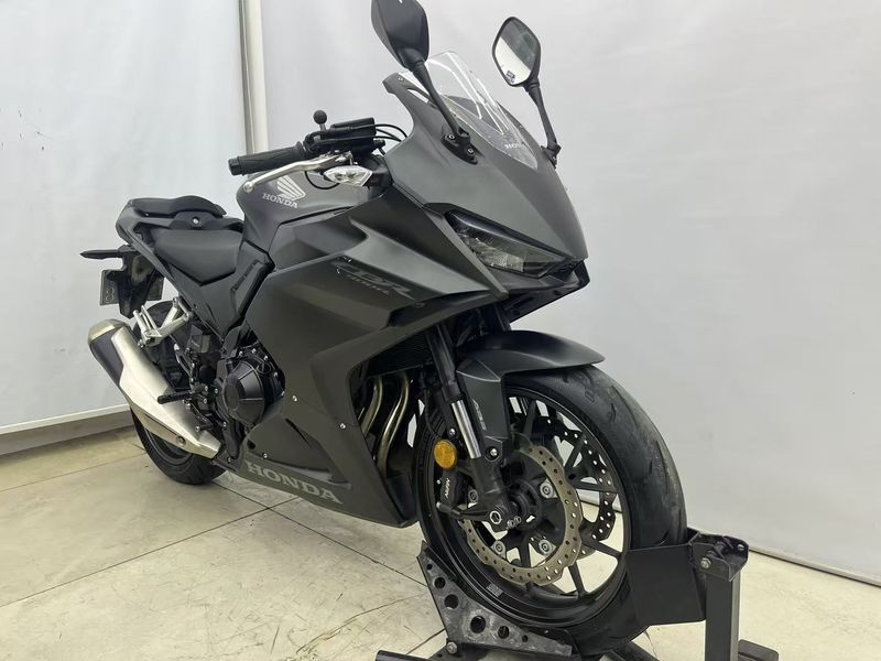 二手本田CBR400R