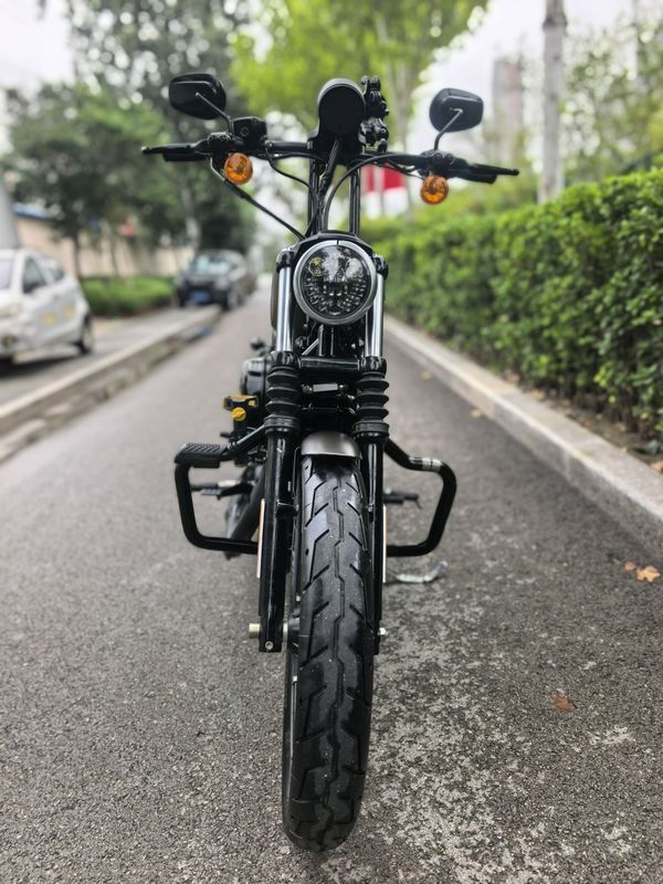 二手哈雷戴维森Iron883 硬汉