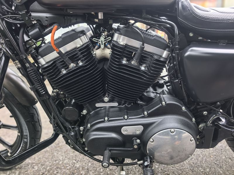 二手哈雷戴维森Iron883 硬汉